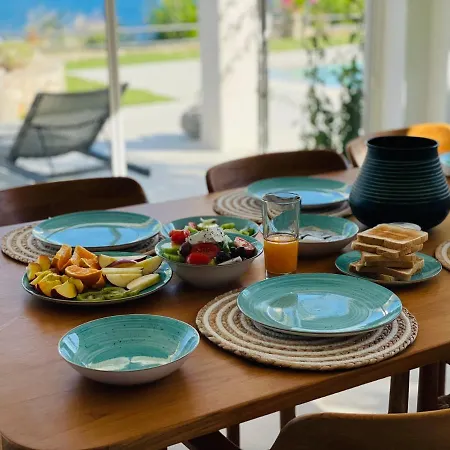 Shigaya Boutique Villa Pláka