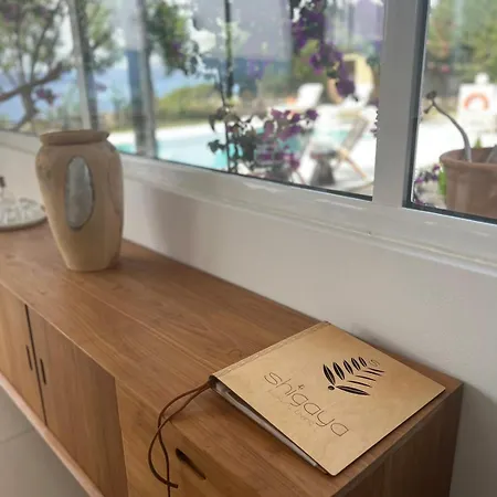 Shigaya Boutique Pláka